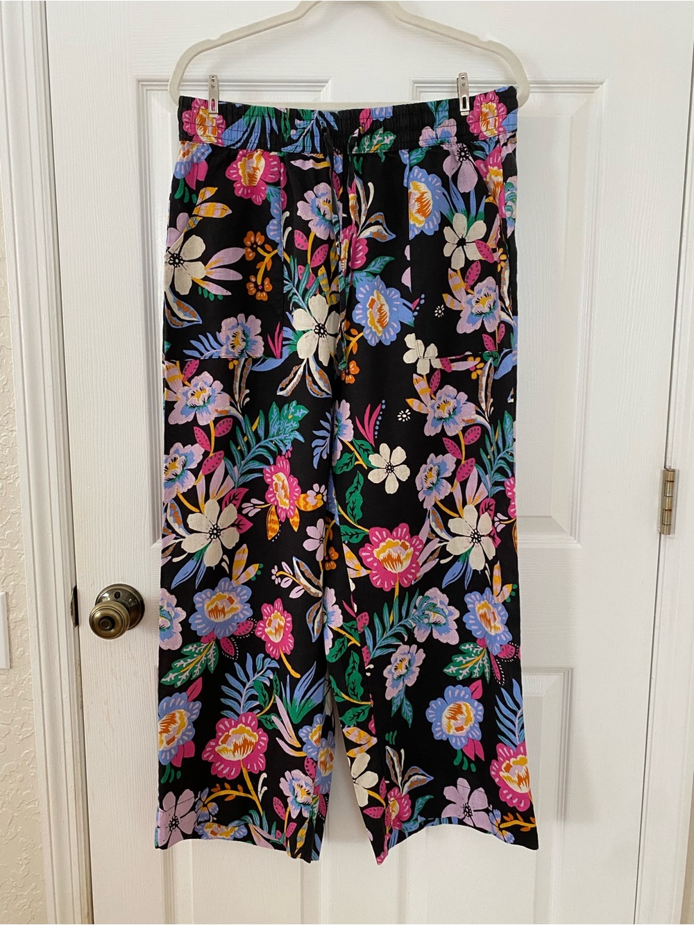 C&C California 100% Linen Black Floral Wide-Leg Pants